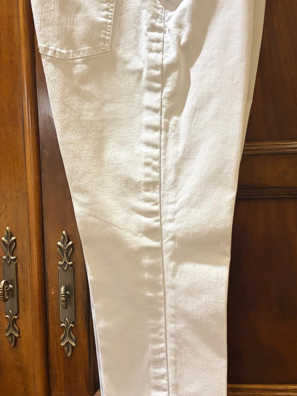 Classic White Women's Jeans - Clean Straight Leg